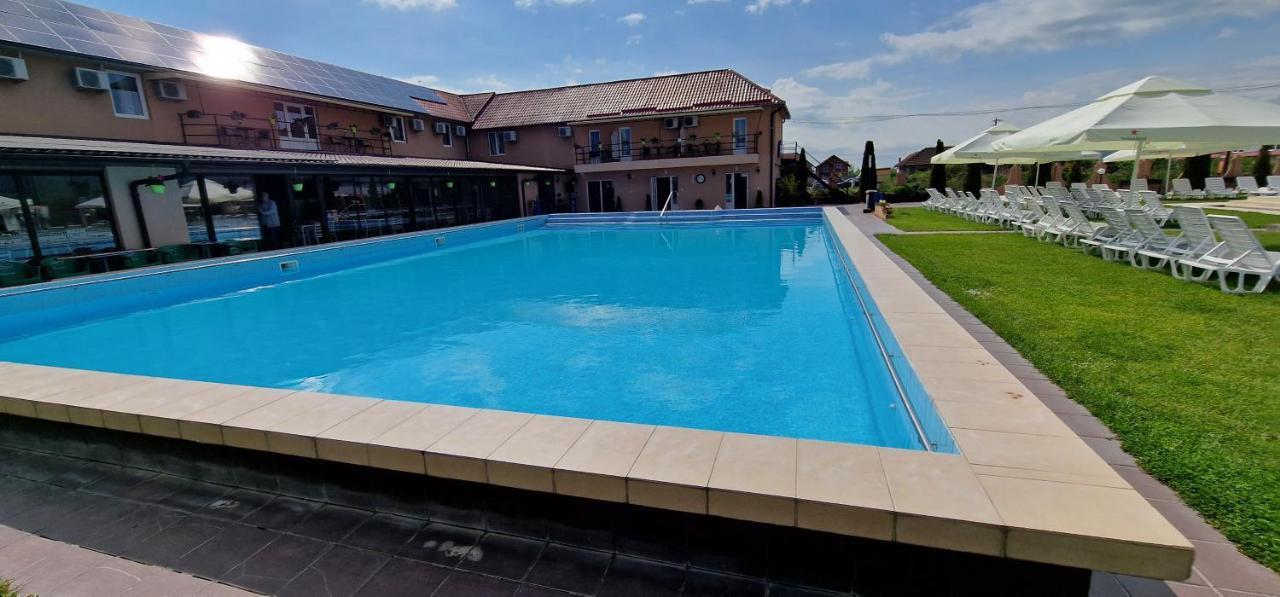 Motel Laguna Beius Exterior foto